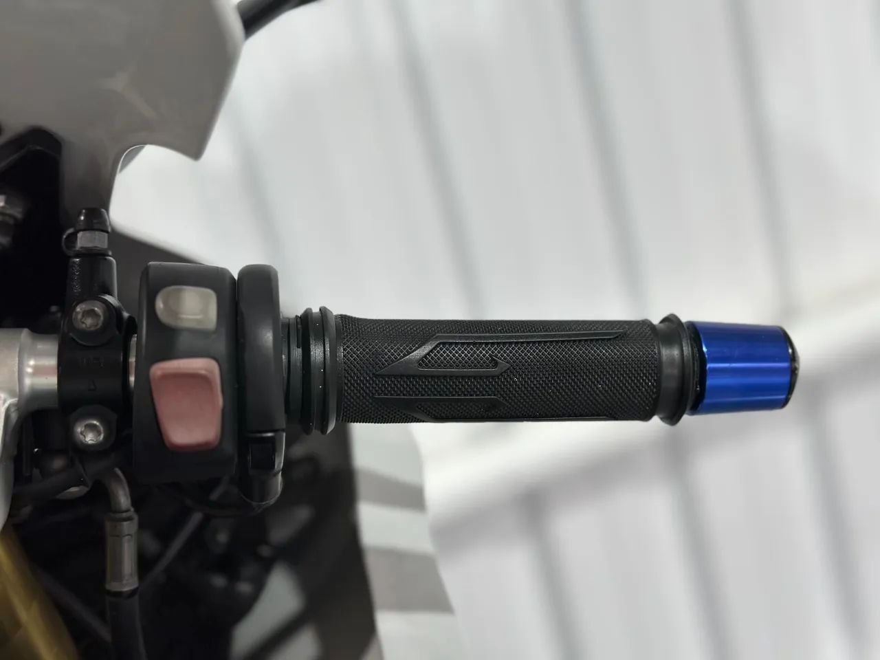 S 1000 RR . BRANCA 2010/2011 - Foto 5