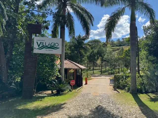 Lote com 3000m² no Villagio da Serra II