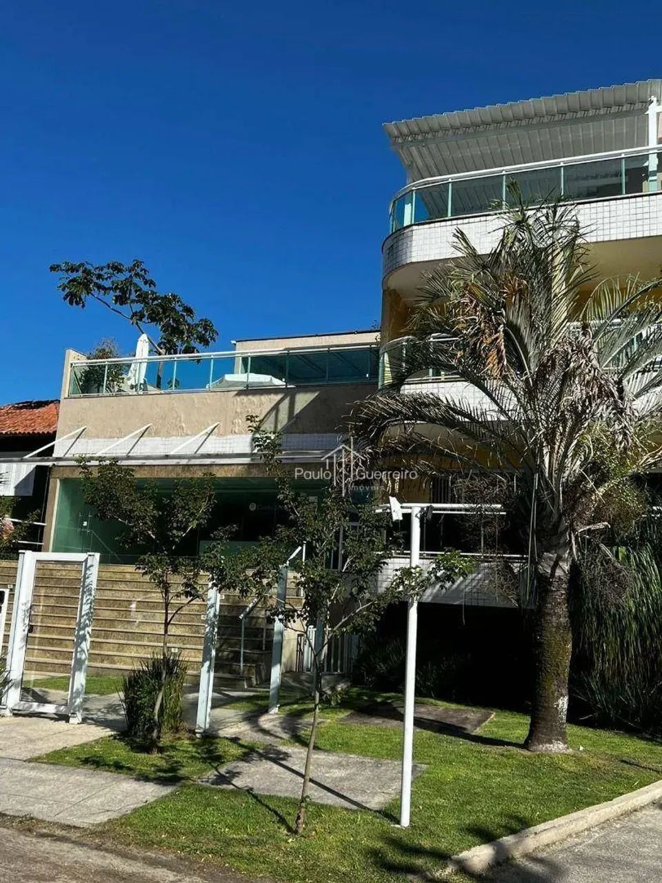 Lindo Flat em Camboinhas - Foto 2
