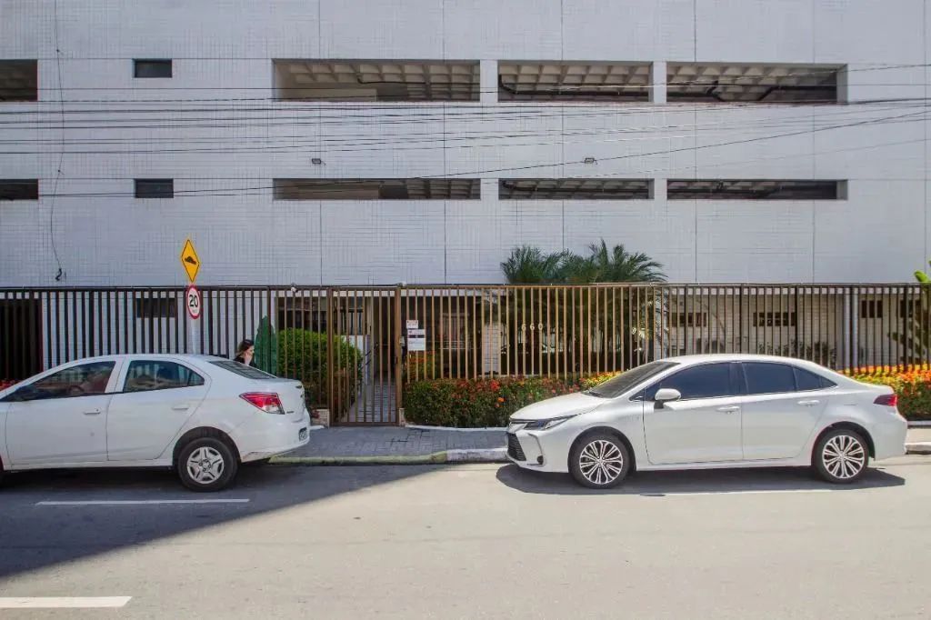 Apartamento de 1 quarto mobiliado para locação em Boa Viagem - Foto 2