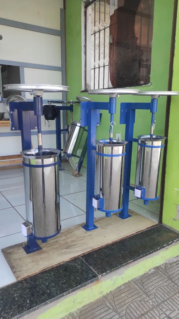 Máquina para bater açaí