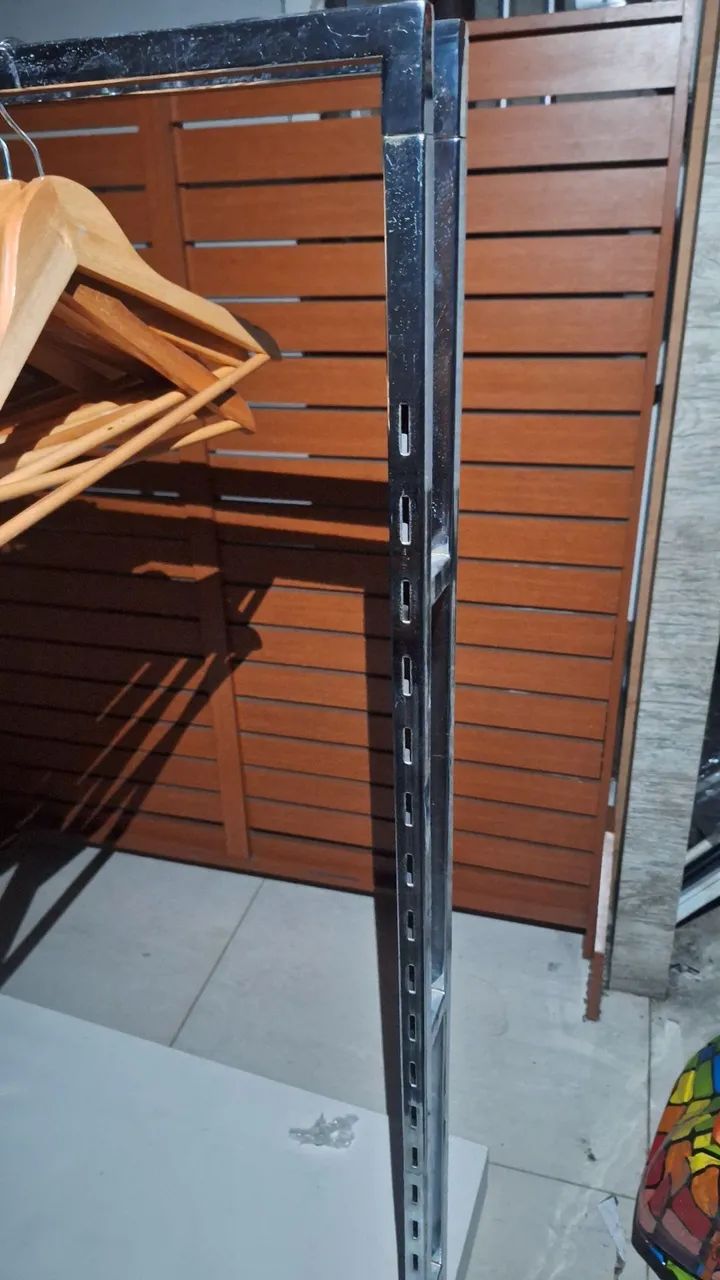 Cabideiro Arara de Metal para Loja - Foto 2