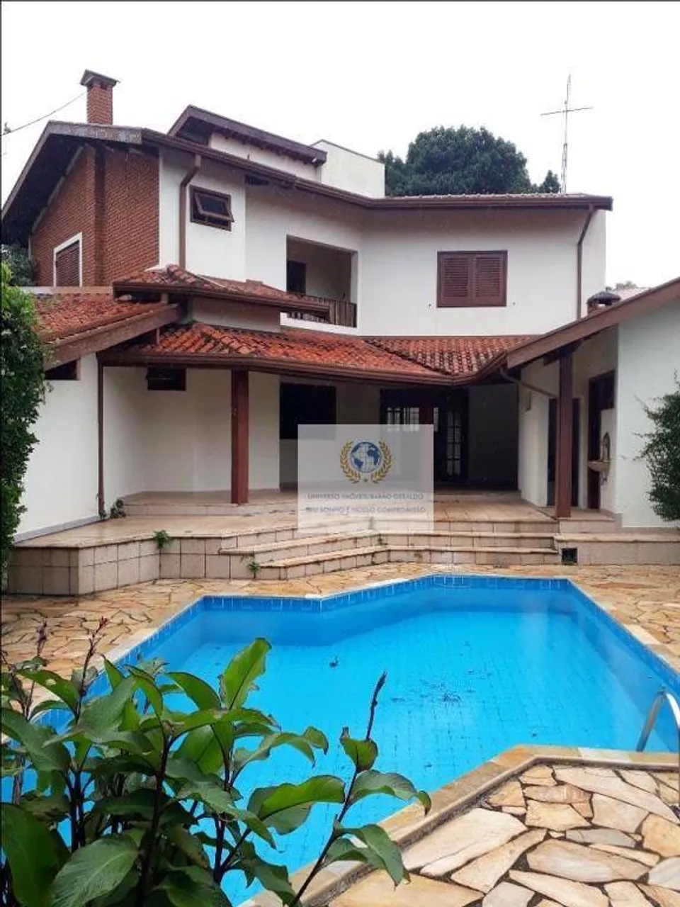 Sobrado com 5 dormitórios à venda, 202 m² por R$ 870.000,00 - Cidade Universitária - Campi