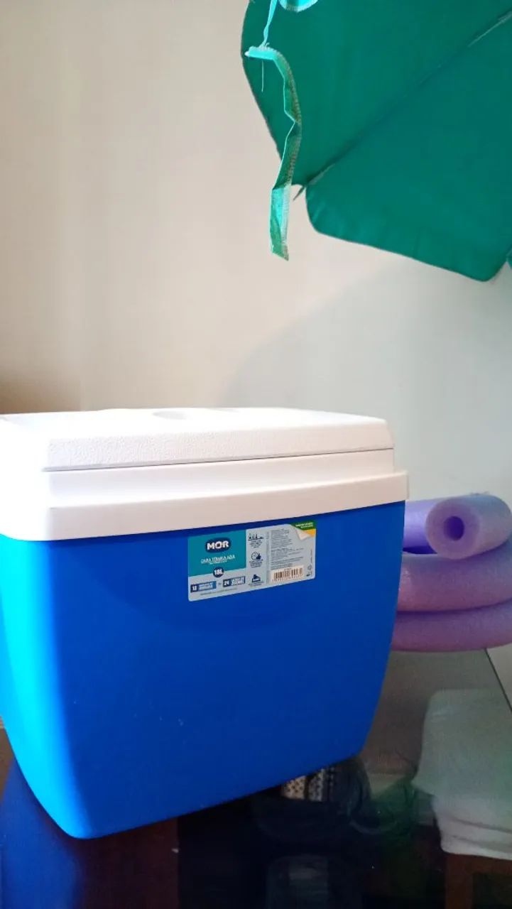 Guarda-sol de praia em alumínio proteção UV + cooler 18L (24 latinhas)+duas boias espaguet - Foto 2