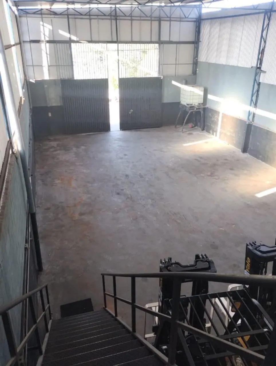 Excelente Galpão Novo 250m² c/ Mezanino-Escritório-Poço Artesiano prox. ao DB Coroado - Foto 14