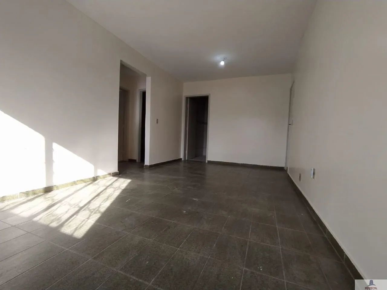 Amplo apt de frente - Foto 5