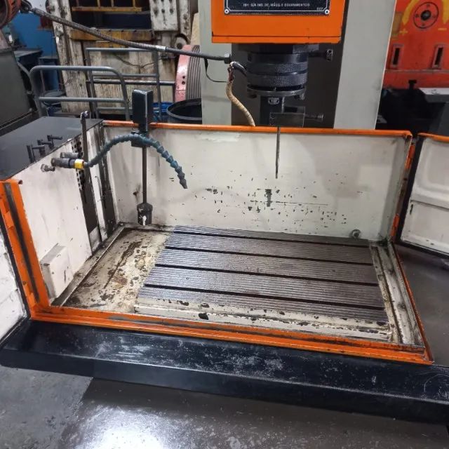 Eletroerosão Ibh Modelo - Mc 60 A / -- 01007 Nc - Foto 3