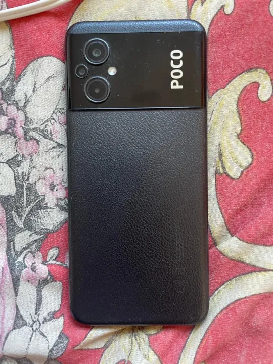 Vendo XIAOMI POCO M5 (POUCO USADO) com caixa e carregador - ÚNICO DONO