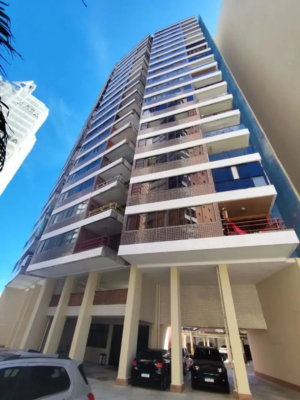 Imóvel para venda tem 80 metros quadrados com 3 quartos em Mucuripe - Fortaleza - CE
