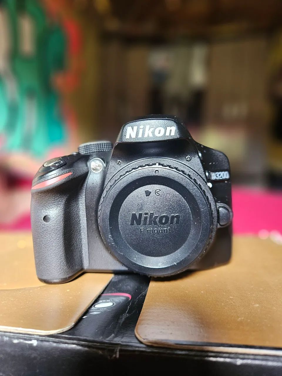 Câmera Nikon D3200+ 50mm + bateria e carregador original+ um cartão de memória  - Foto 2