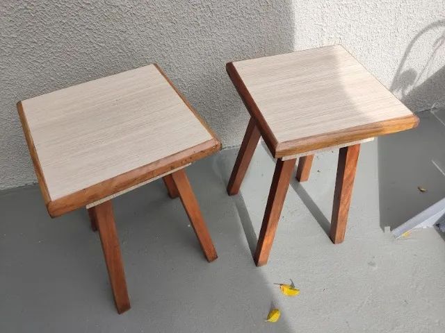 2 Banquetas Banco de Madeira Vintage Quadrada e Formicada - Foto 2