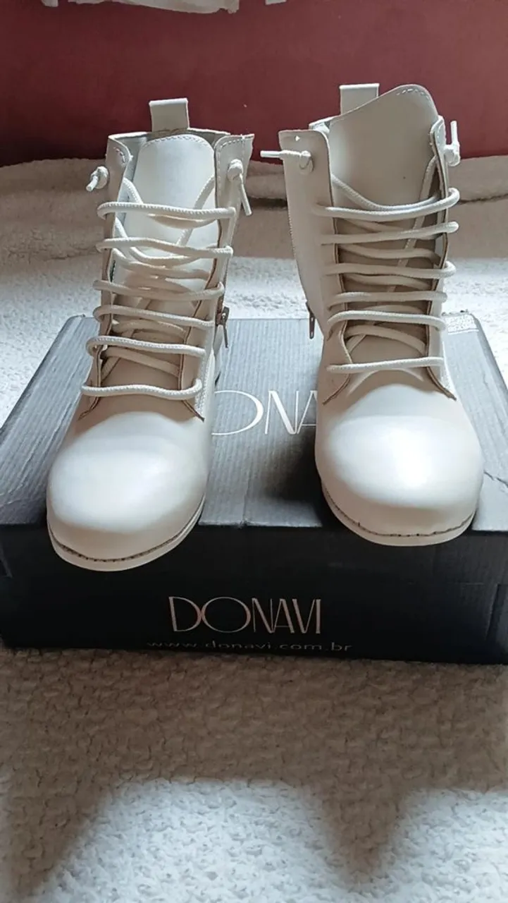 Bota Feminina Branca Donavi