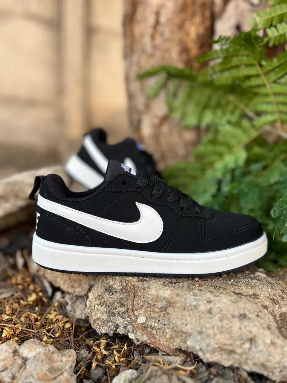 Tenis nike court 