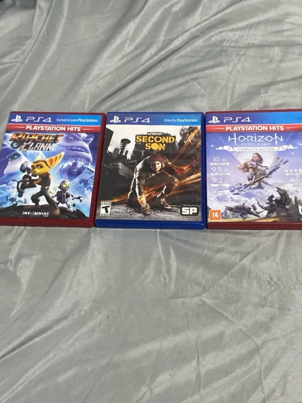 3 Jogos (R$130 pelos 3) PS4 - Ratchet & Clank, Infamous Second Son e Horizon Zero Dawnvc