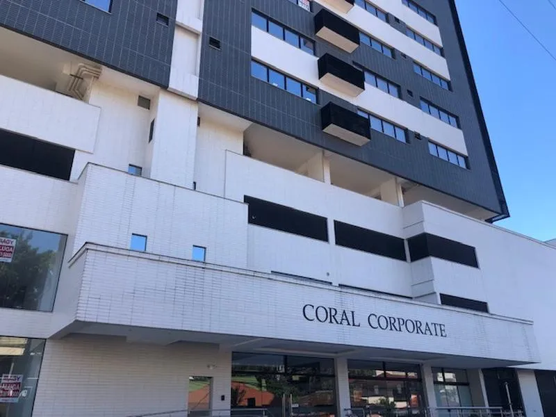 Sala para Venda Sala comercial com garagem em Coqueiros. FLORIANOPOLIS