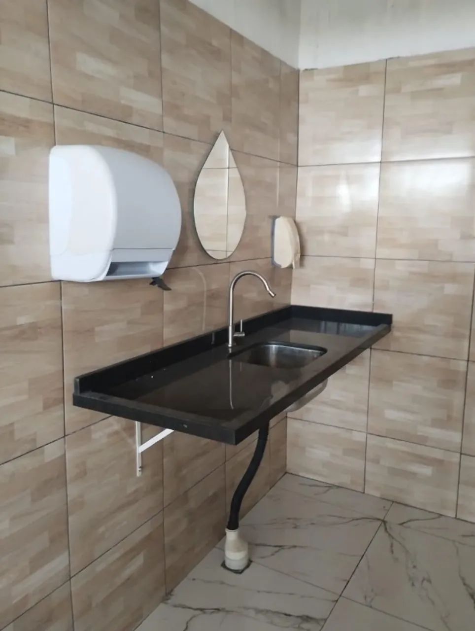 Excelente Galpão Novo 250m² c/ Mezanino-Escritório-Poço Artesiano prox. ao DB Coroado - Foto 7