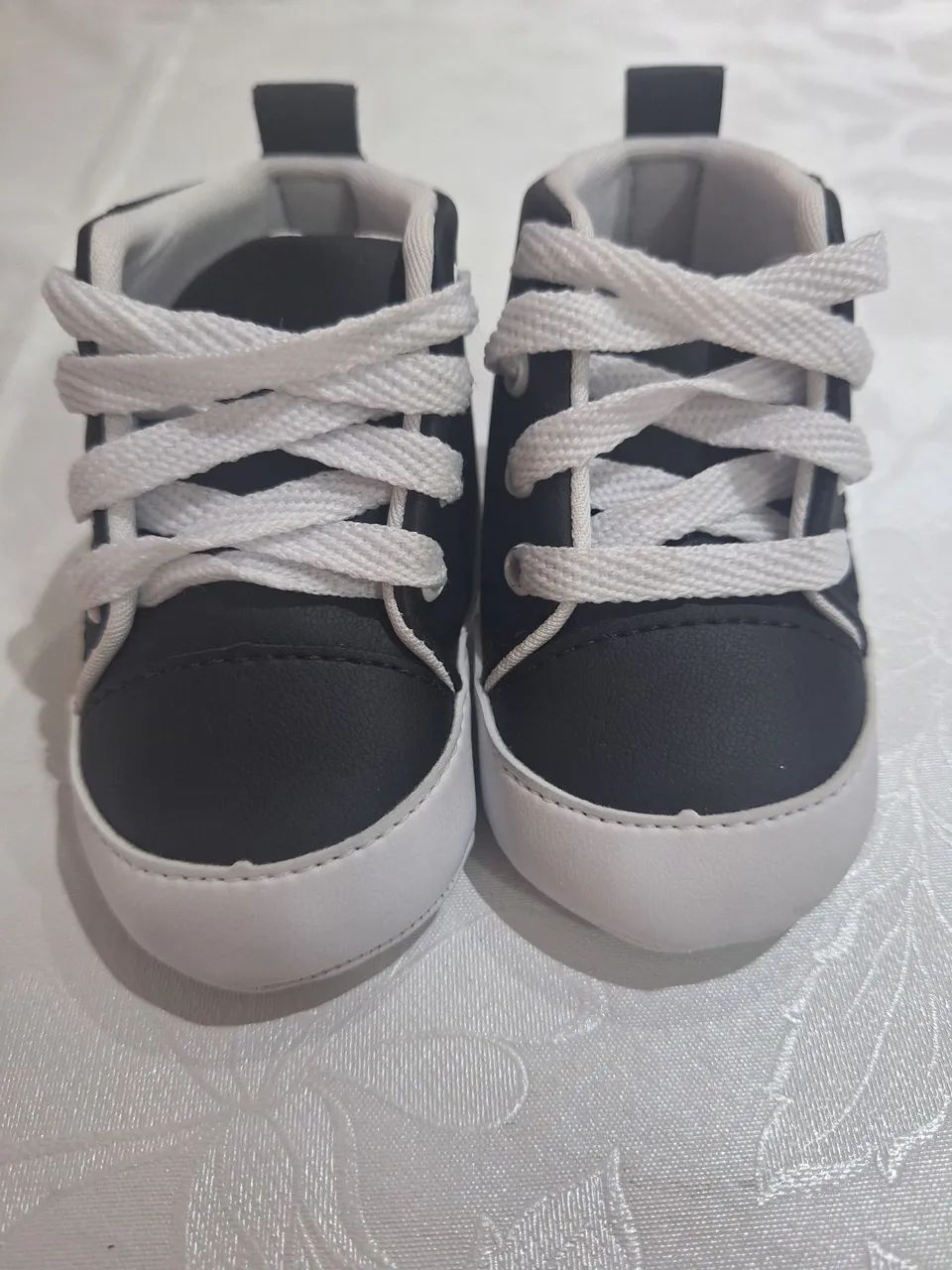 Tênis de Bebê - Novo - Só R$8,00