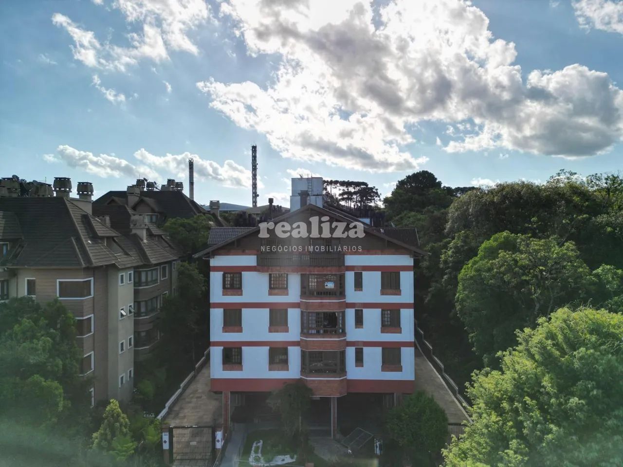 APARTAMENTO 2 DORMITÓRIOS NO CENTRO DE GRAMADO - Foto 4