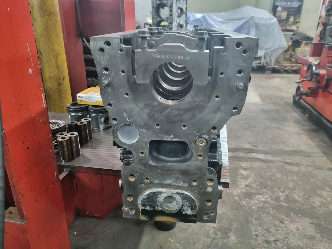 Bloco para o motor C7.1 usado - Foto 3