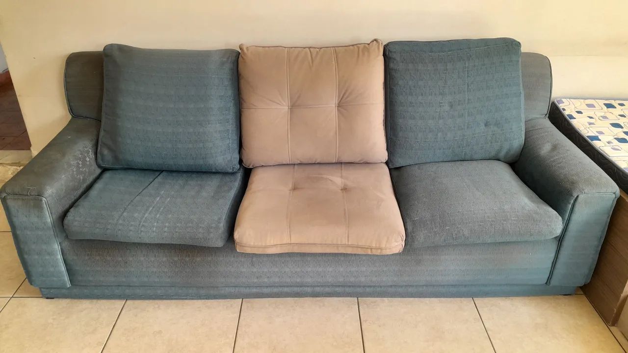 Sofá de 3 lugares com uma poltrona!!64962680970369124