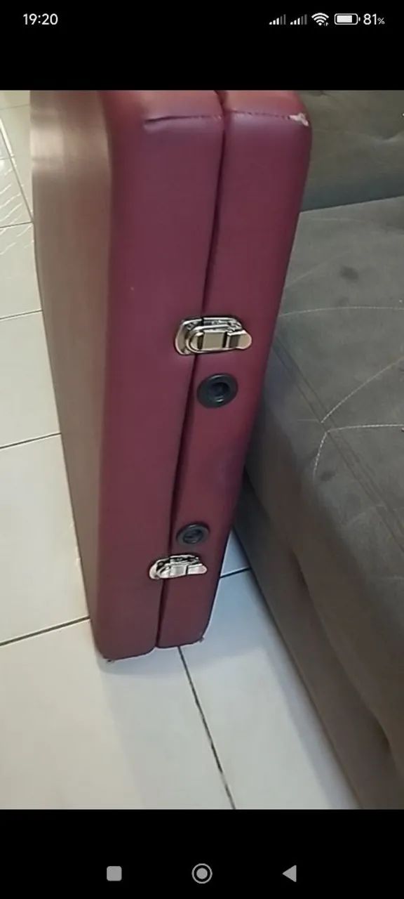 Mesa de Massagem Dobrável