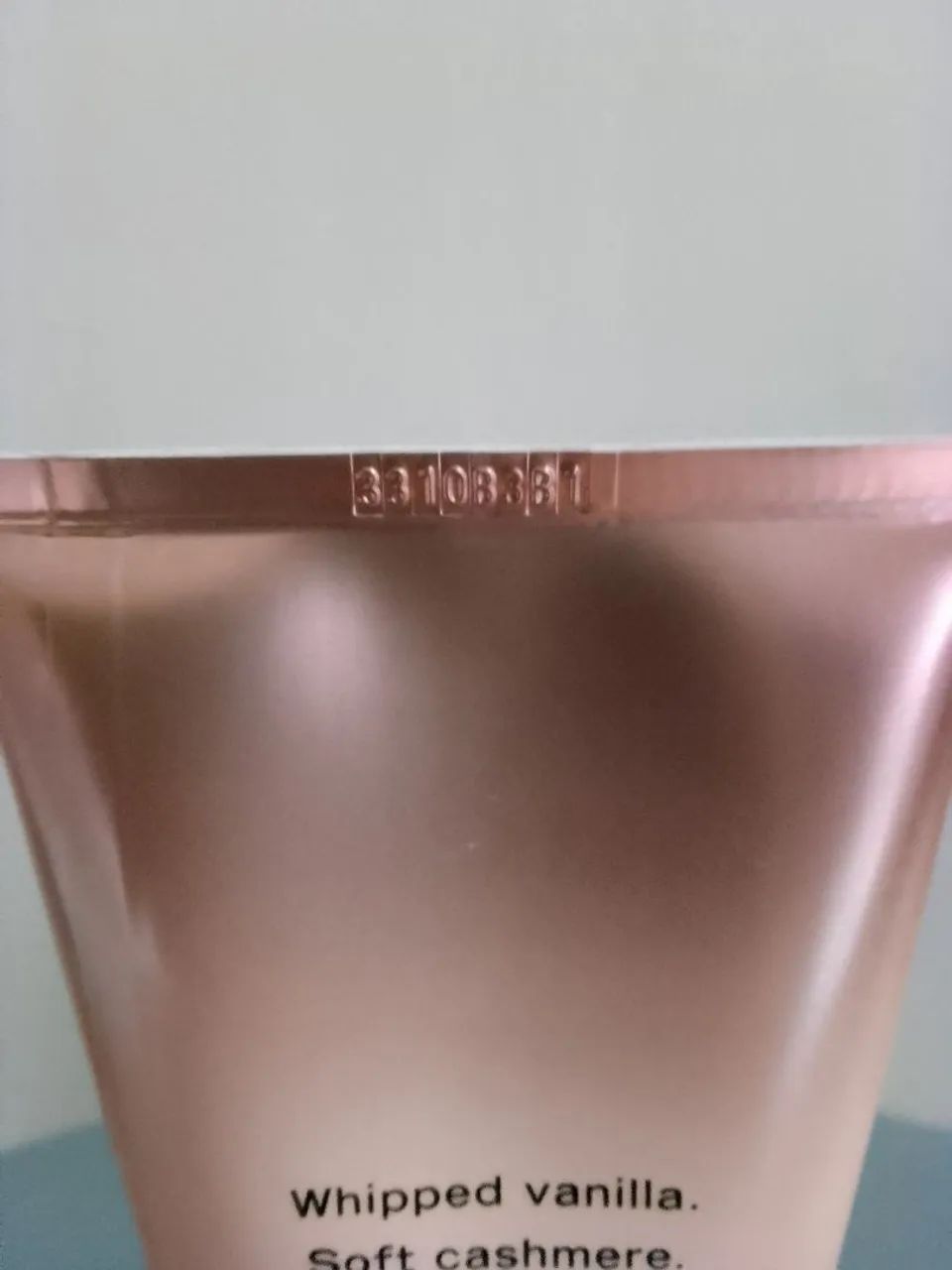 Hidratante corporal bare vanilla victorias secret  - Foto 3