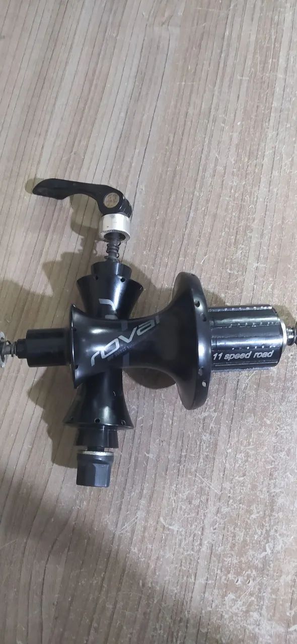 Cubo roval speed 18 e 21 furos original usado par  - Foto 2