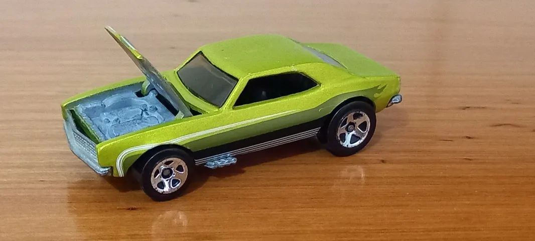1967 Chevy Camaro - Hot Wheels 2009 Dream Garage 3/10 - Foto 4