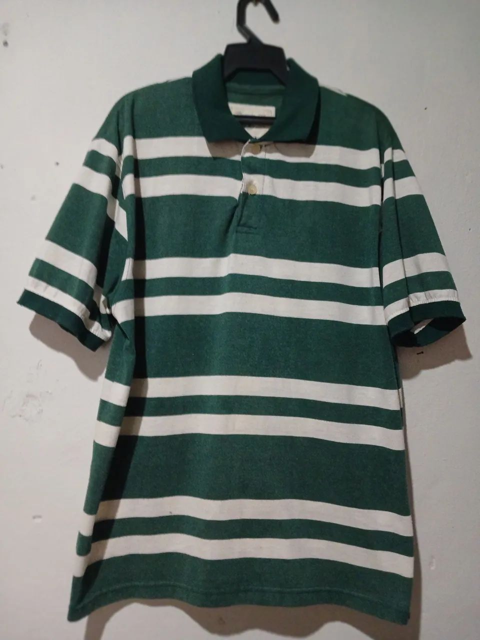 Camisa Polo Listrada Verde e Branca - Foto 5