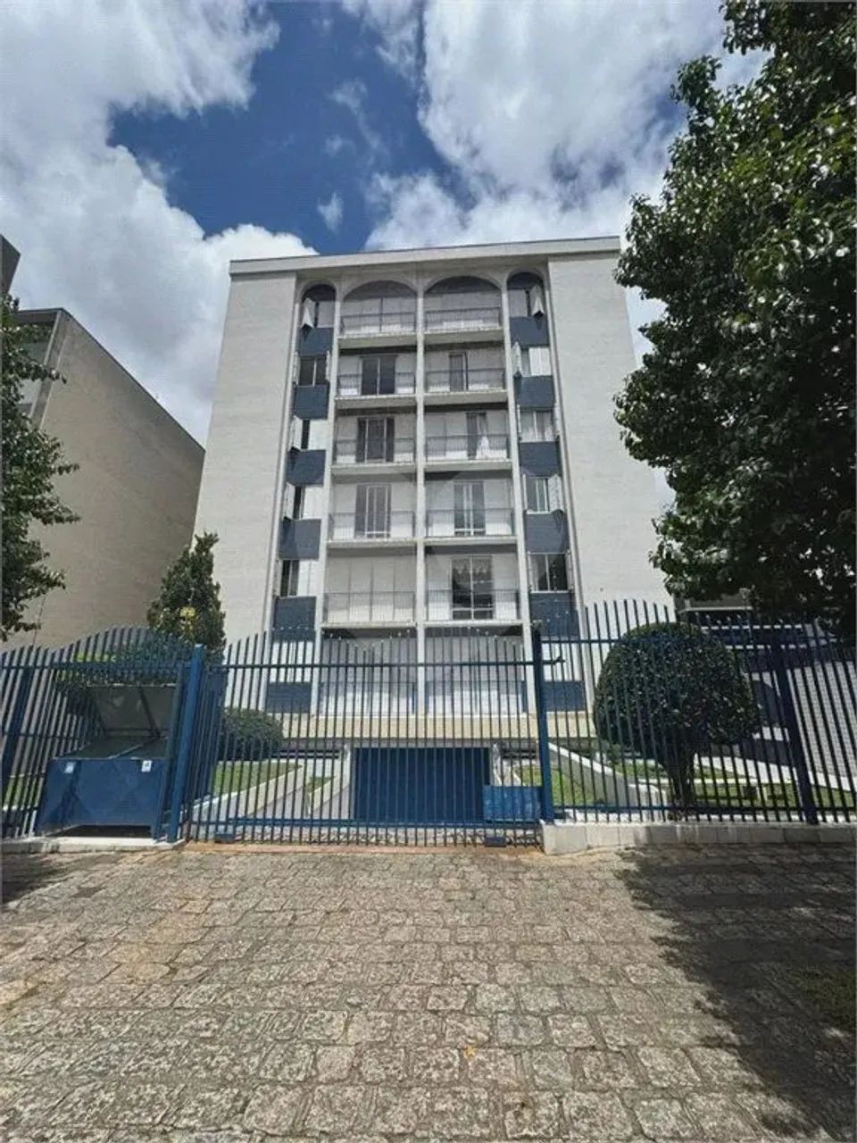 Imóvel para venda possui 74 metros quadrados com 2 quartos em Centro - Curitiba - PR - Foto 4