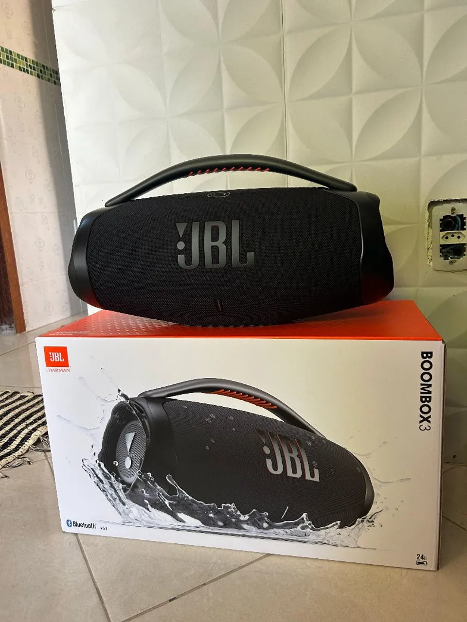 JBL Boombox 3 - Som potente e portátil!