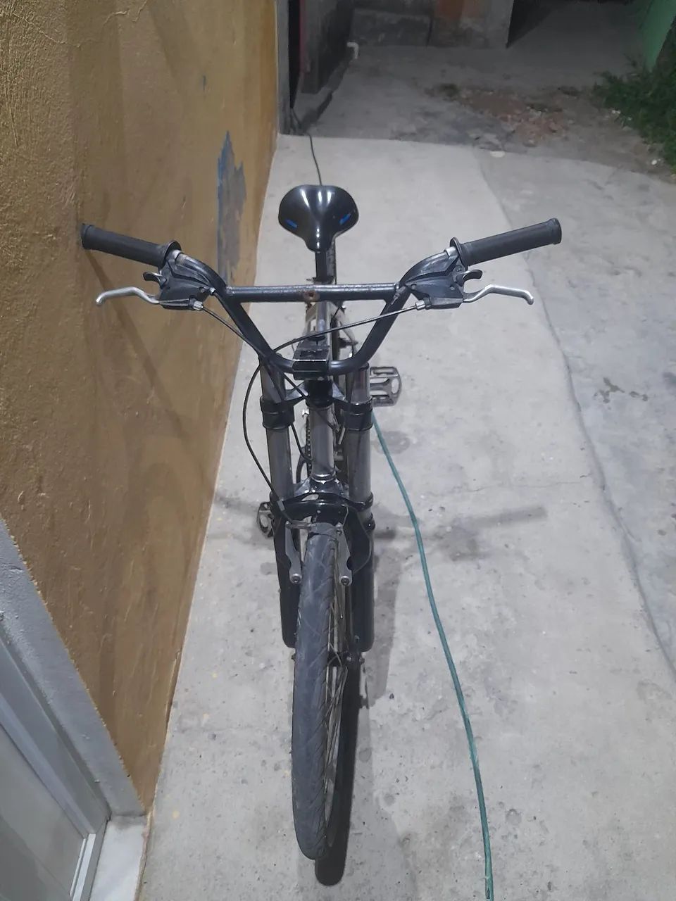 Bicicleta aro 26, quadro de alumínio.  - Foto 2
