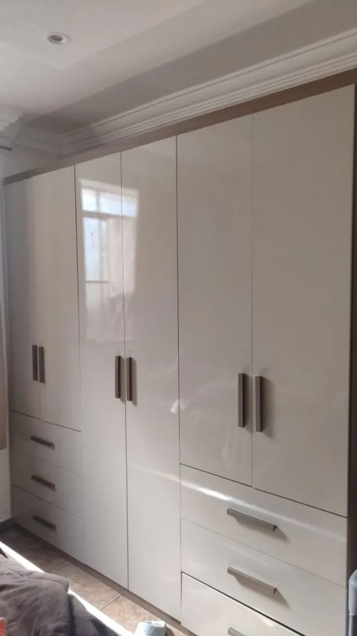 Guarda Roupa de Casal novo - Foto 3