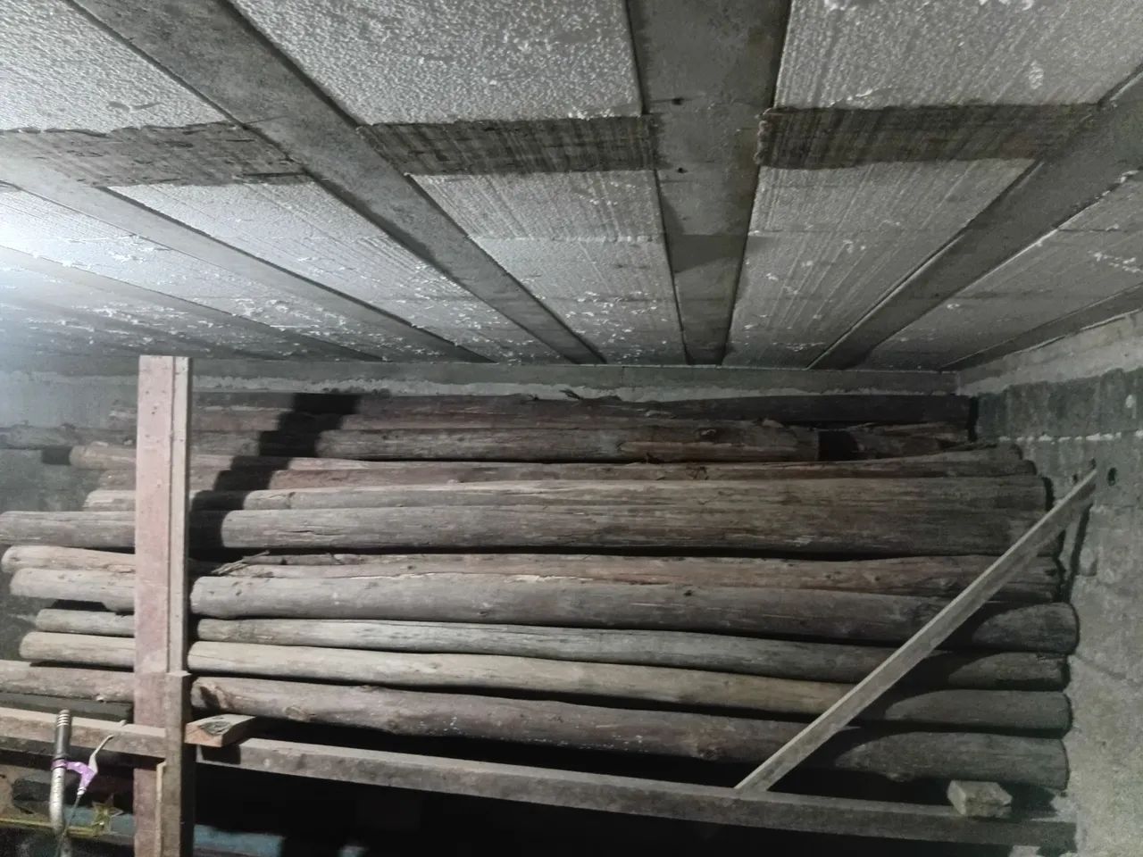 Vendo pontaletes eucalipto - Foto 3