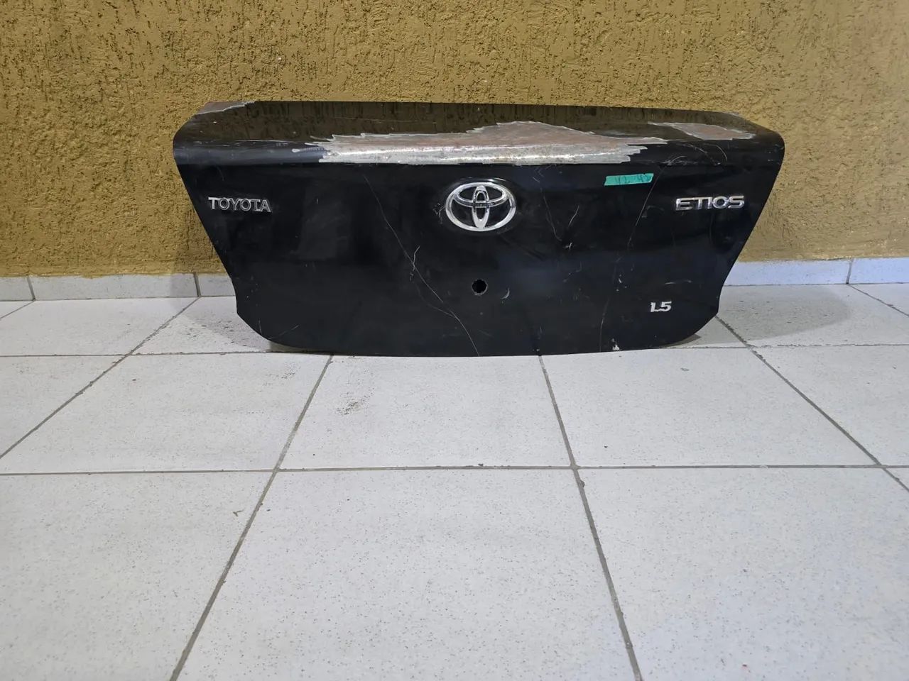 Tampa traseira Etios Sedan 2011/2012/2013/2014/2015/2016/2017/2018/2019/2020/2021