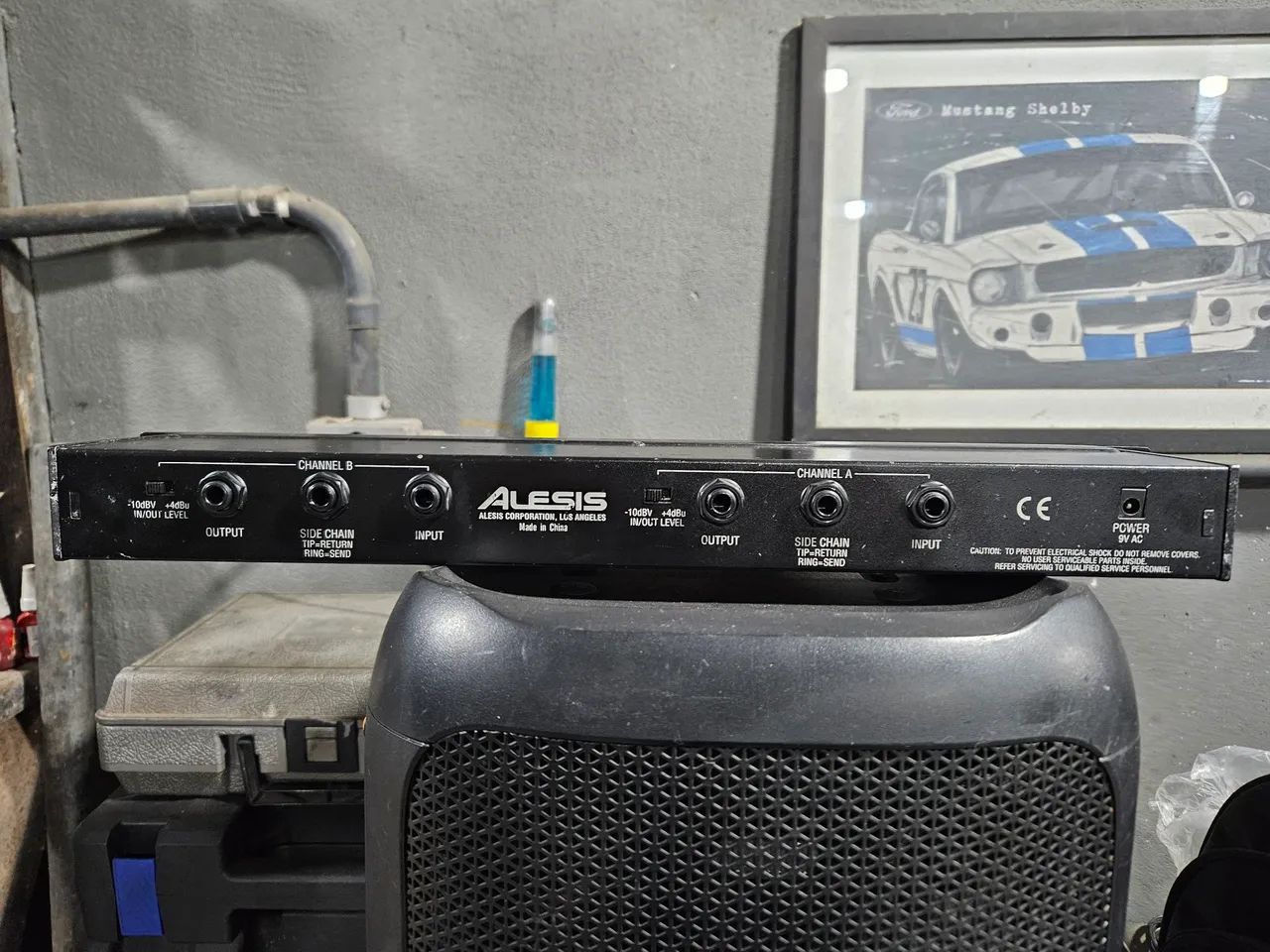 配信機器・PA機器・レコーディング機器 Alesis 3630 Compressor Alesis 3630 Compressor Rms/peak Dual Channel Limiter + Gate