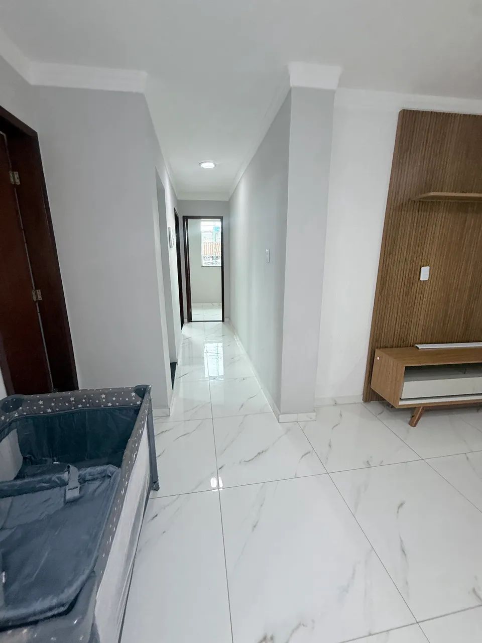Alugo apartamento 1.700