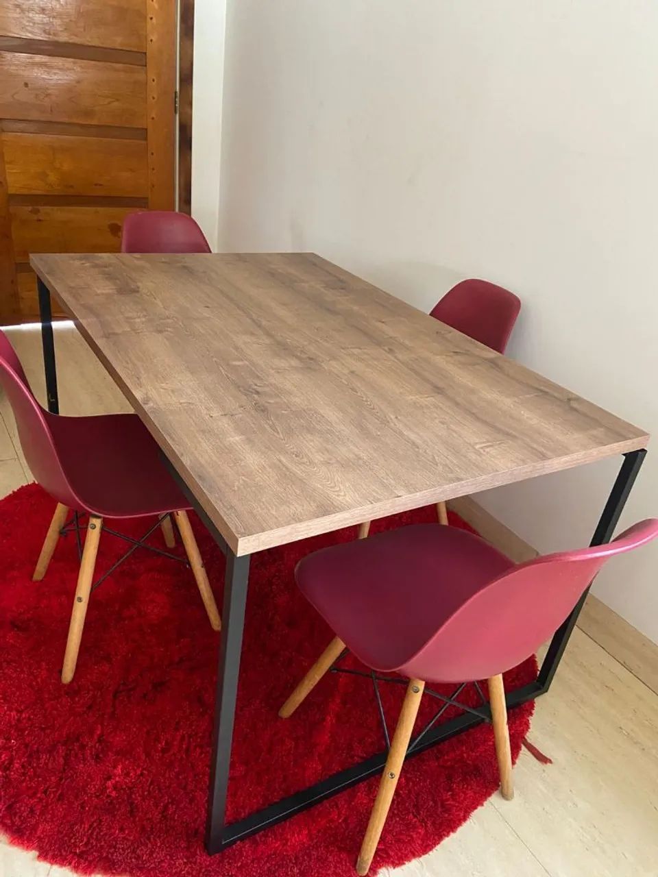 MESA JANTAR + 4 CADEIRAS EIFFEL - FAÇO ENTREGA  - Foto 4