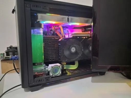 Gabinete NR200 Cooler Master - Foto 5