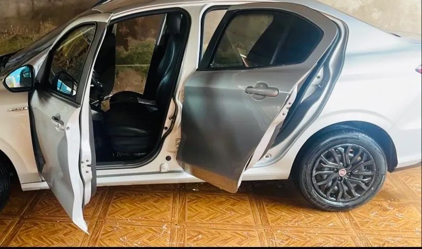 Fiat Cronos Drive 1.3 8V Flex 2019 - Foto 2