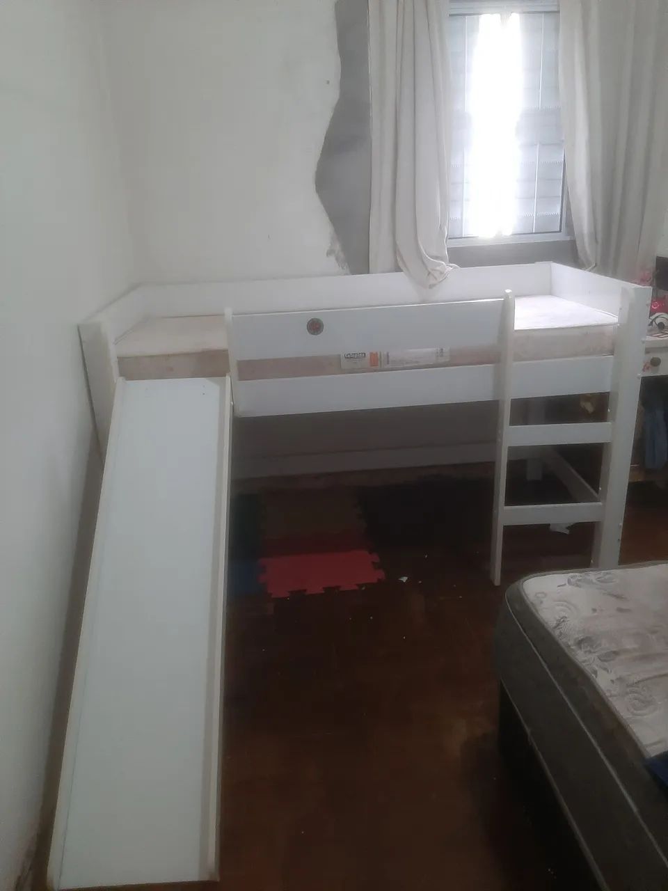 Cama infantil com escorregador - Foto 2