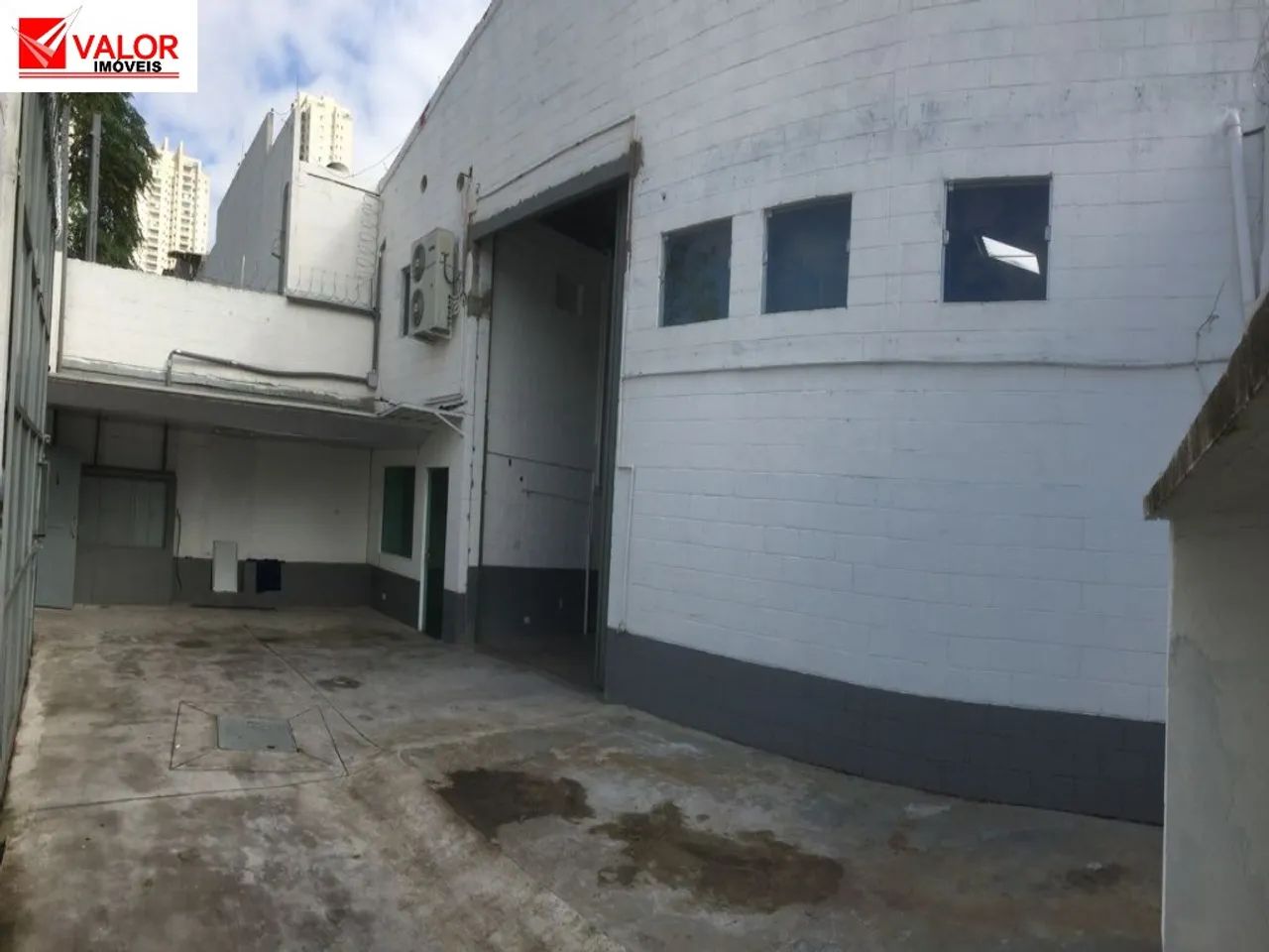 Galpao COMERCIAL em TABOÃO DA SERRA - SP, VILA DAS OLIVEIRAS - Foto 2
