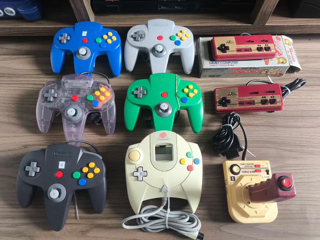Controle Nintendo 64 e Family computer 