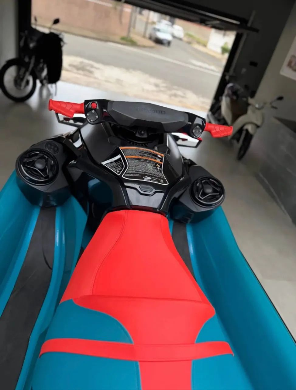 Jet Ski Seadoo wake pro 230 - Foto 2