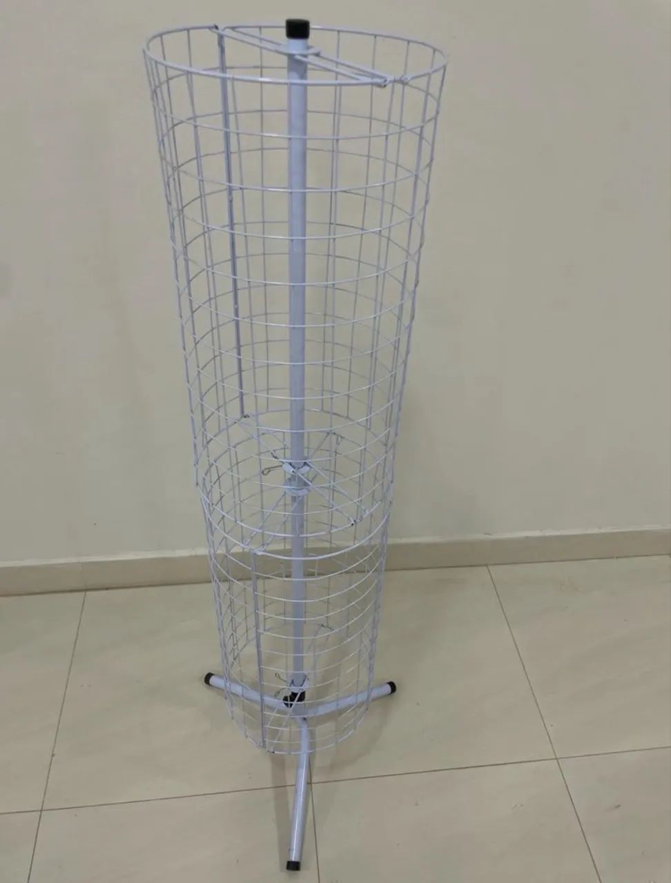 Expositor de óculos  Giratório de Piso para Loja - Excelente Estado - Foto 2