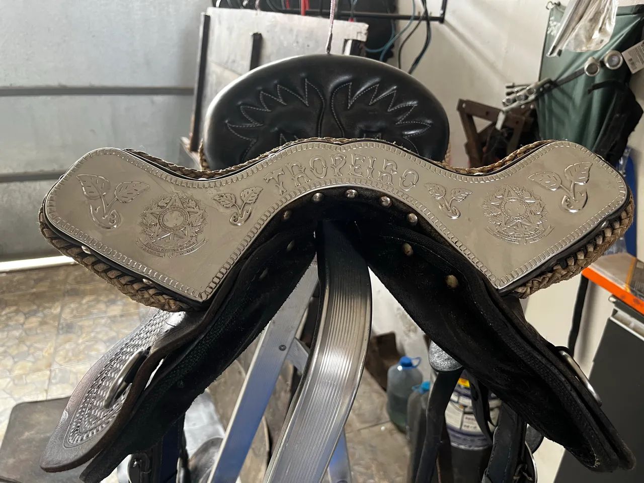 Sela cutuco chapeado 3 argolas em inox