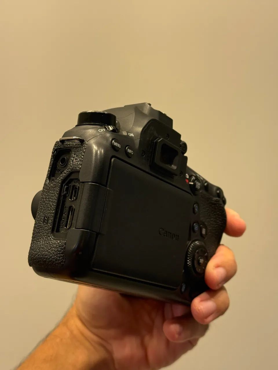 Canon 6D Mark II - Foto 5