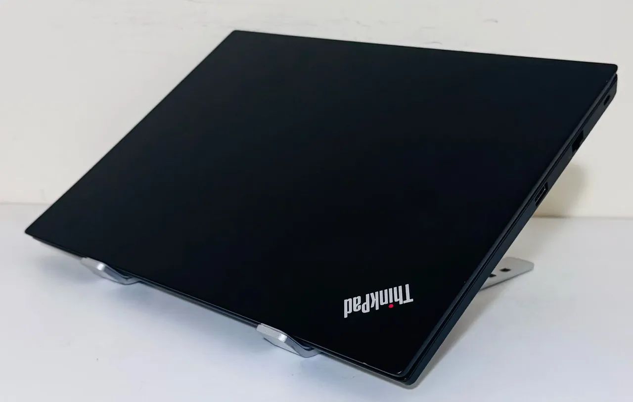 Notebook Thinkpad Core i5-10° Gen 8GB RAM SSD 256GB parcelo 12x