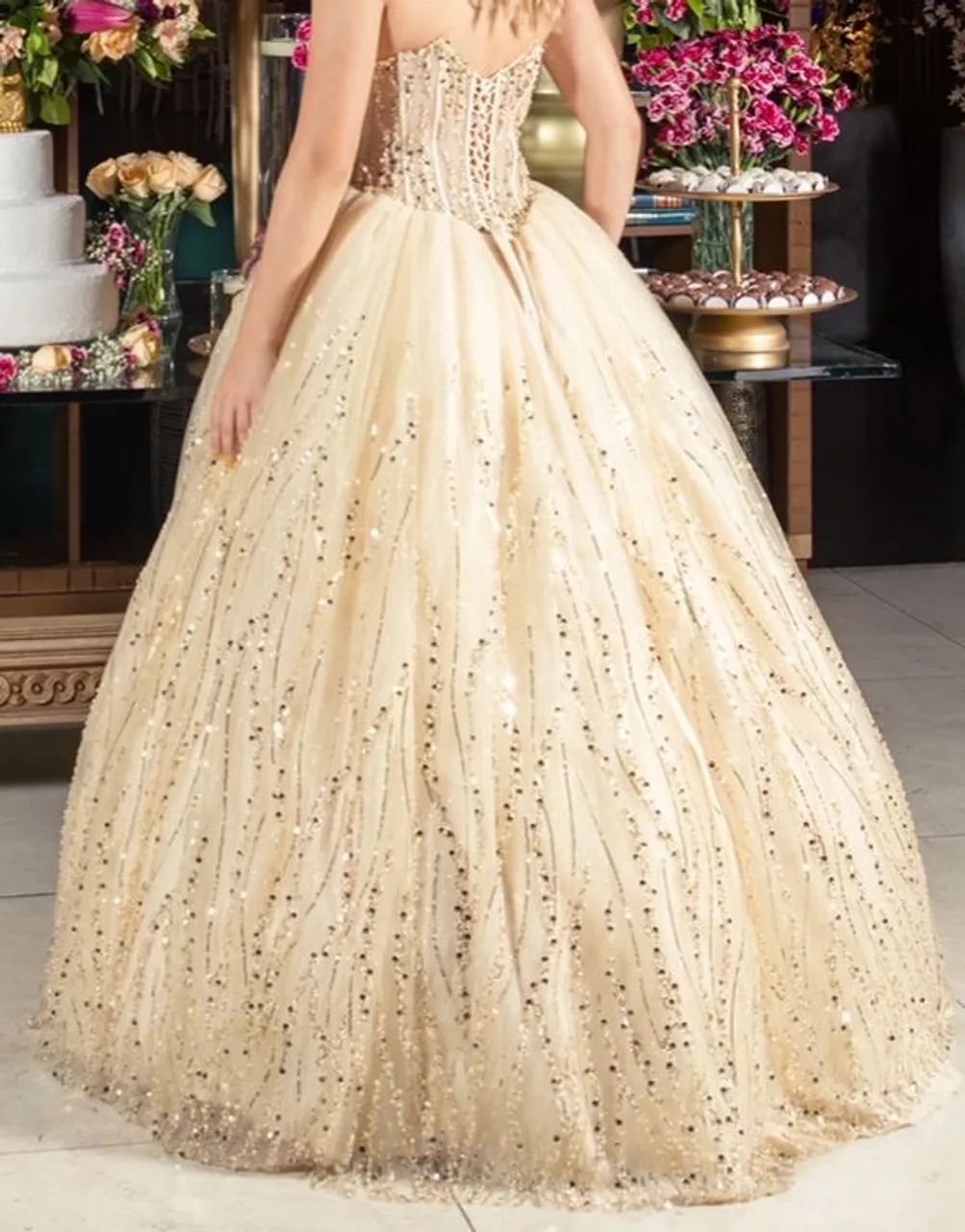 2 Vestidos 15 anos 1