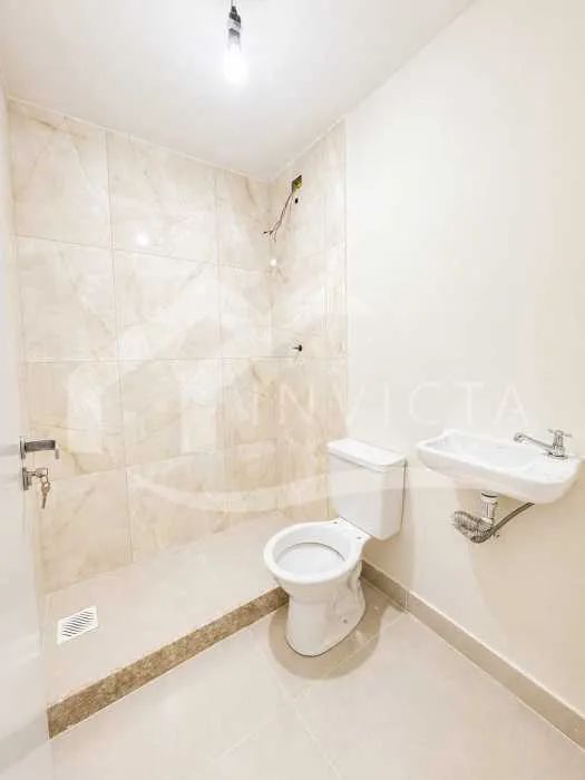 MARAVILHOSA SALA COMERCIAL A UMA QUADRA DA PRAIA E PERTO DO METRÔ!!! - Foto 4